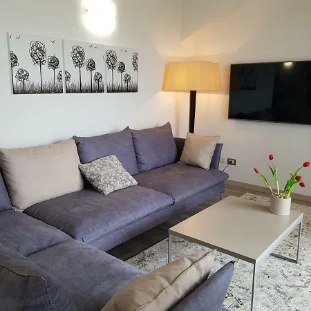 Luxury Beauty Gardens Daire *